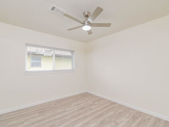 5003 Denoron Drive, Houston TX 77048
