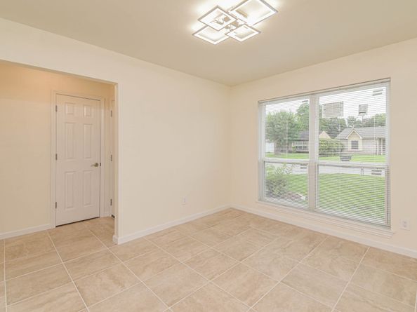 5003 Denoron Drive, Houston TX 77048