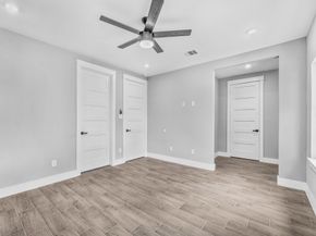 7963 Miley St, Houston TX 77028