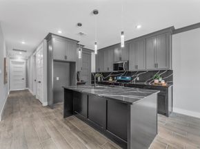 7963 Miley St, Houston TX 77028