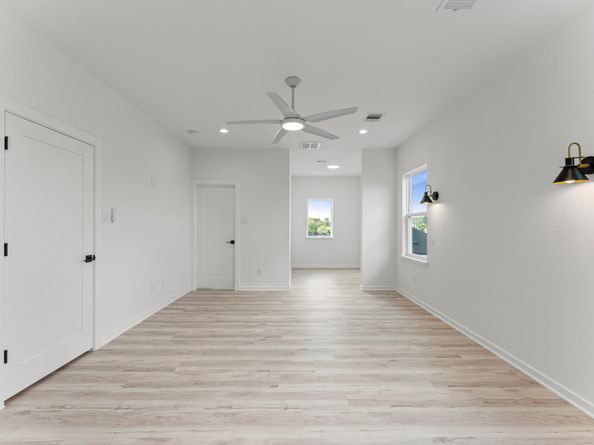 4762 Martin Hill Street, Houston TX 77018