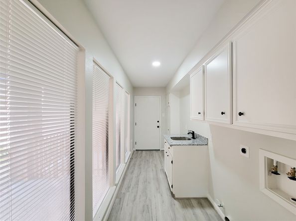 15686 Barkers Landing Road, Houston TX 77079