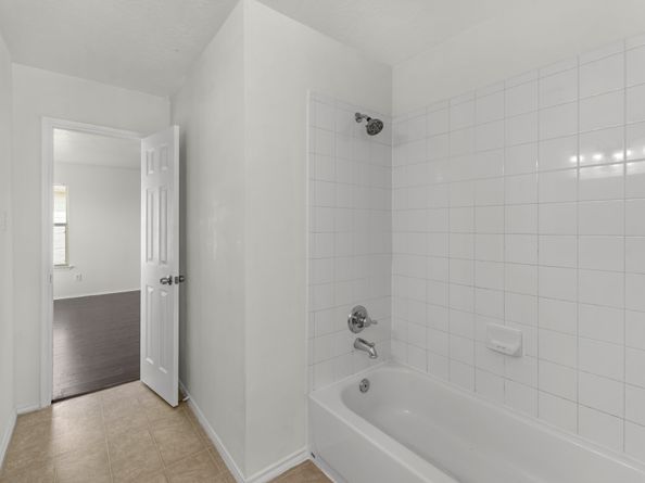 2626 Skyview Cove Court, Houston TX 77047