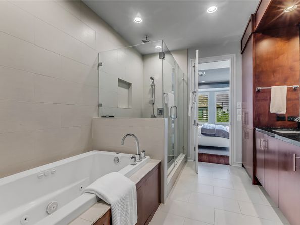 1403 Cook Street Street, Houston TX 77006