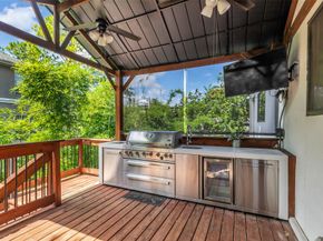 1403 Cook Street Street, Houston TX 77006