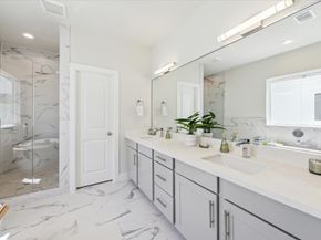 125 Eastwood Street, Houston TX 77011