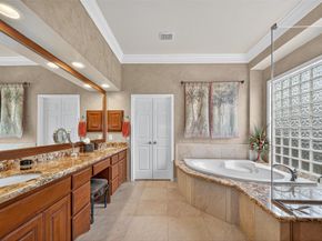 17107 Parsley Hawthorne Court, Houston TX 77059