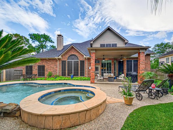 17107 Parsley Hawthorne Court, Houston TX 77059