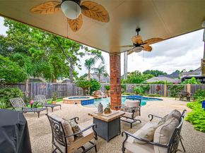 17107 Parsley Hawthorne Court, Houston TX 77059