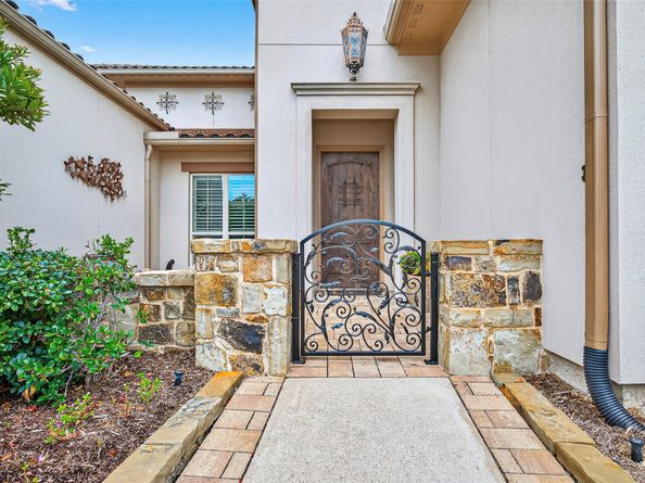 23 Quiet Path Drive, Sugar Land TX 77498