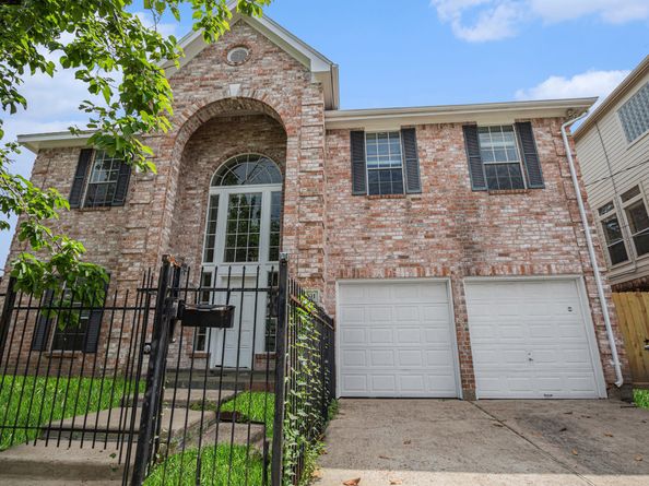 5001 Jackson Street, Houston TX 77004