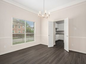 5001 Jackson Street, Houston TX 77004