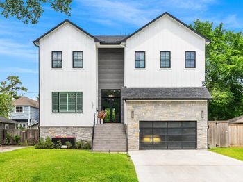 1011 Wynnwood Lane