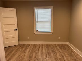 4504 Kingsbury Street, Houston TX 77021