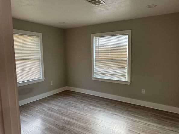 4504 Kingsbury Street, Houston TX 77021