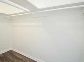 1911 Sherwood Forest Street 10, Houston TX 77043