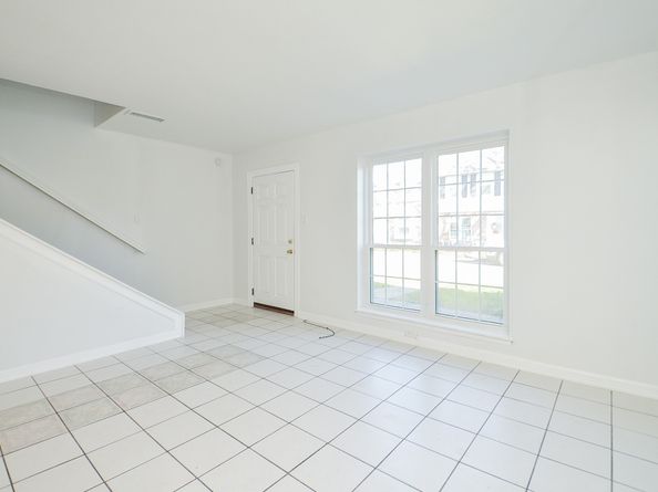1911 Sherwood Forest Street 10, Houston TX 77043
