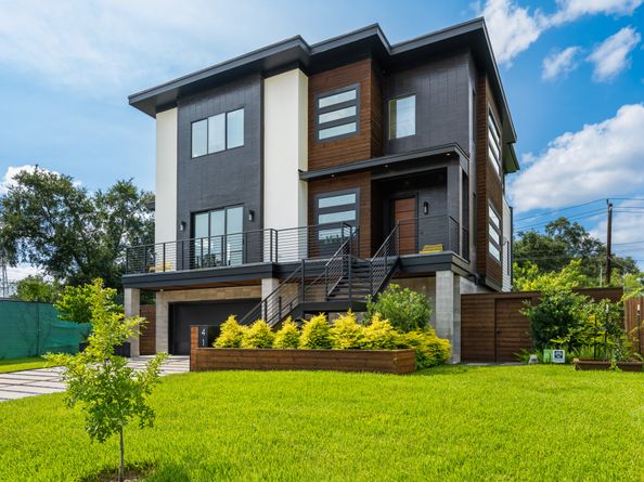 4130 Glenshire Street, Houston TX 77025