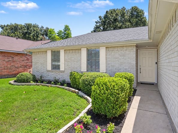 21423 Park Run Drive, Katy TX 77450