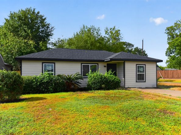 3438 Bacon Street, Houston TX 77021