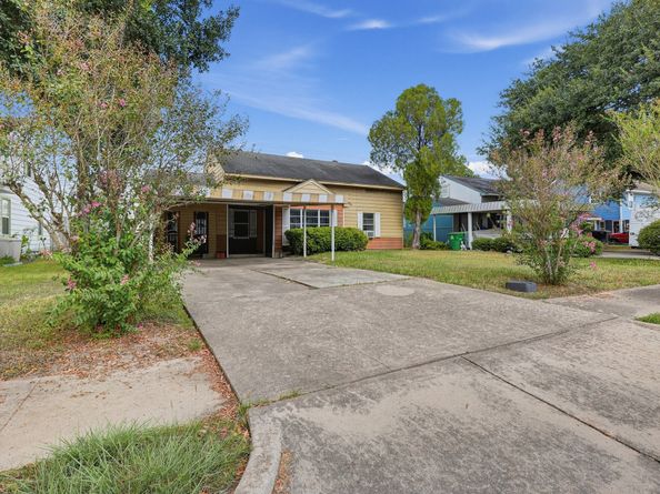 3815 Zephyr Street, Houston TX 77021