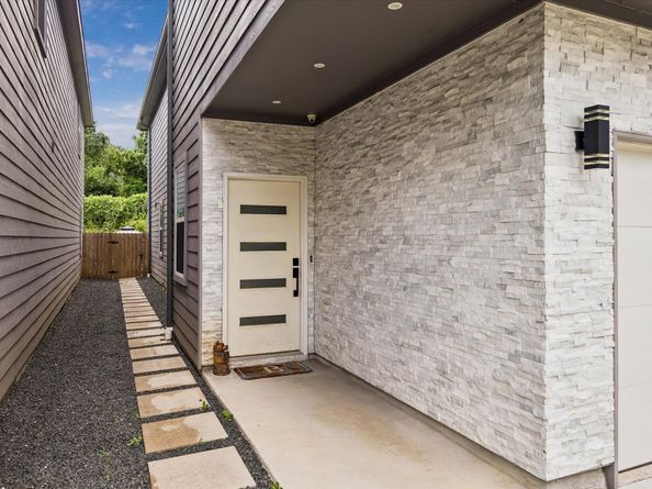 1116 Bennington Street, Houston TX 77022