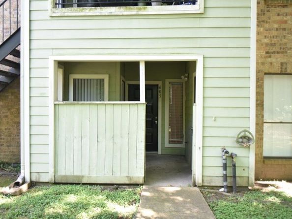 6602 Harbor Town Drive 605, Houston TX 77036