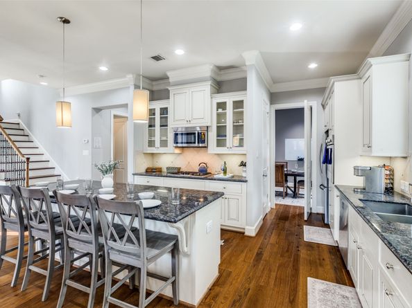 4535 Polk Street, Houston TX 77023
