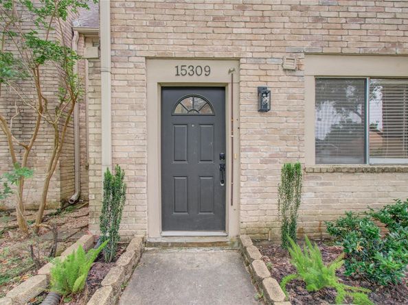 15309 Kingfield Drive 9, Houston TX 77084