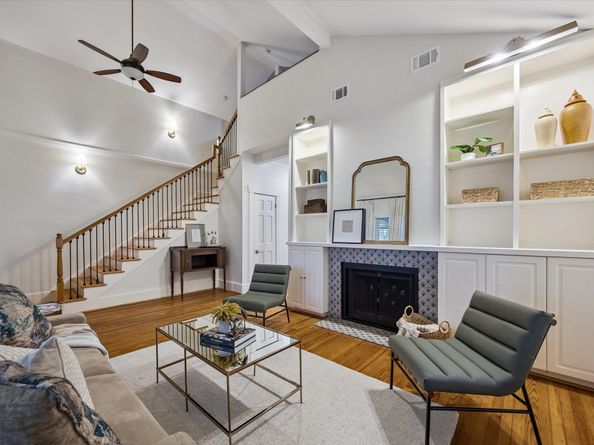 1635 Harvard Street, Houston TX 77008