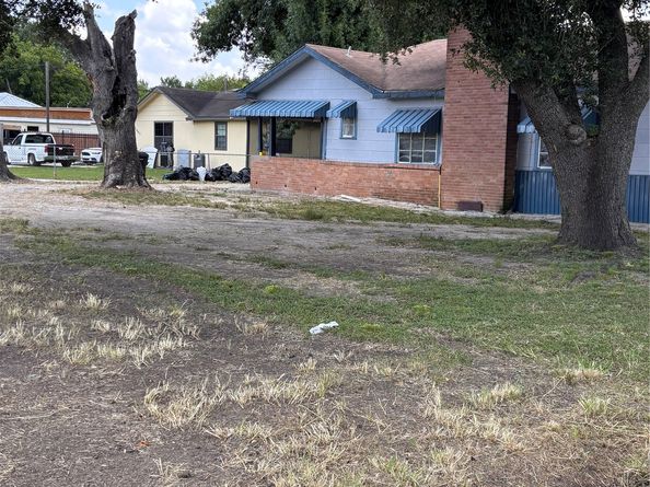 7805 Almeda Genoa Road, Houston TX 77075