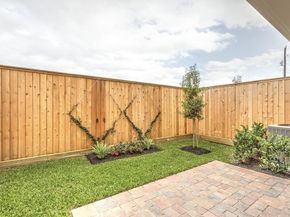 1004 Lamelia Lane, Houston TX 77008