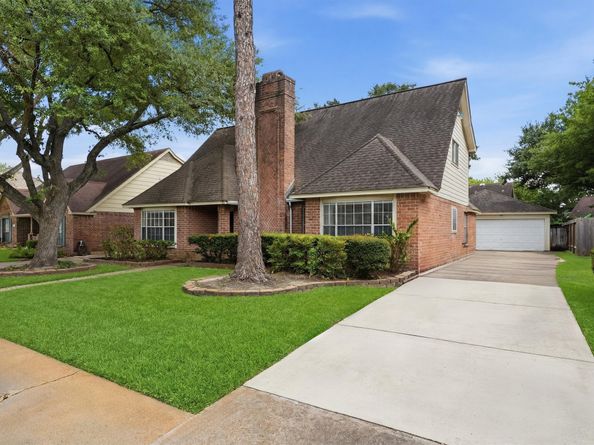 12527 Piping Rock Drive, Houston TX 77077
