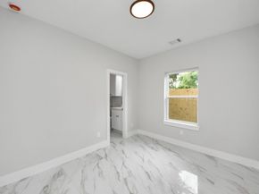 3419 Arlington Street, Houston TX 77018