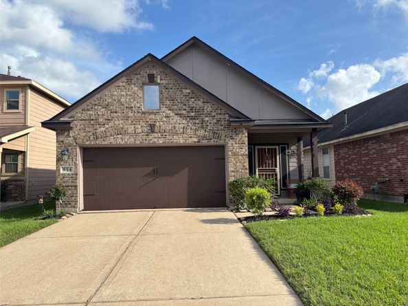 814 Heatherton Hill Lane, Houston TX 77047