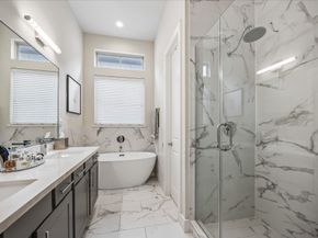 5209 Allen Street B, Houston TX 77007