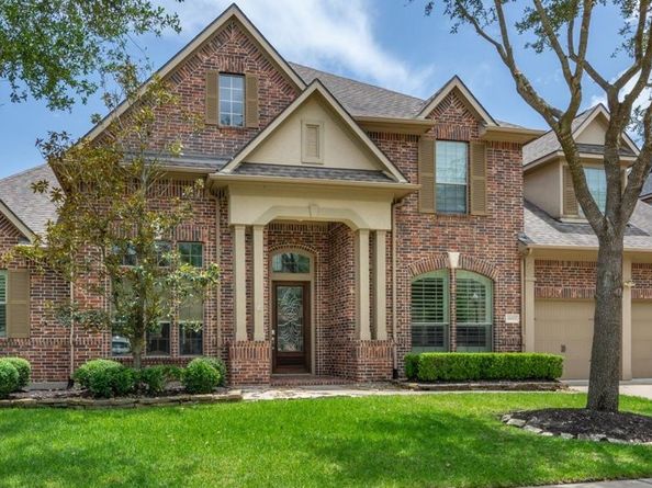 18901 N Bee Cave Springs Circle, Cypress TX 77433