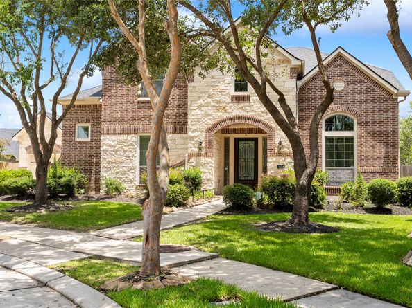 16114 Finnigans Circle, Houston TX 77044