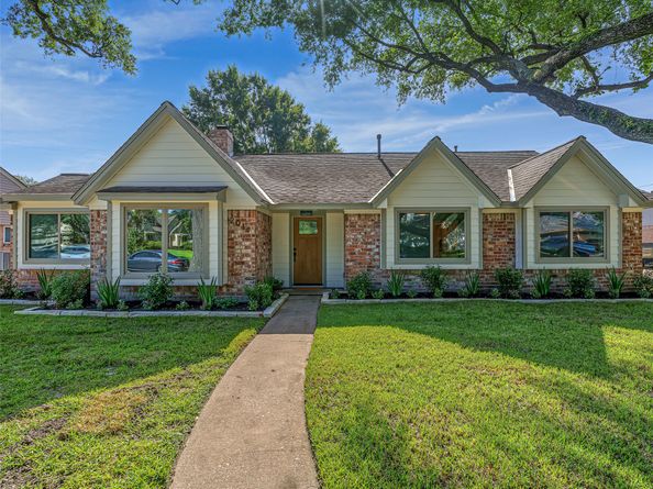 2014 Elmgate Drive, Houston TX 77080