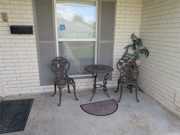 4018 Rosewin Circle, Houston TX 77047