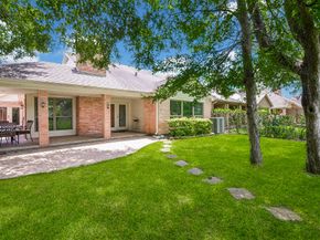 1907 Rock Fence Drive, Richmond TX 77406