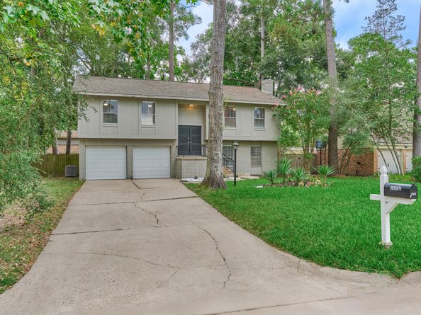 2051 Oak Shores Drive, Kingwood TX 77339