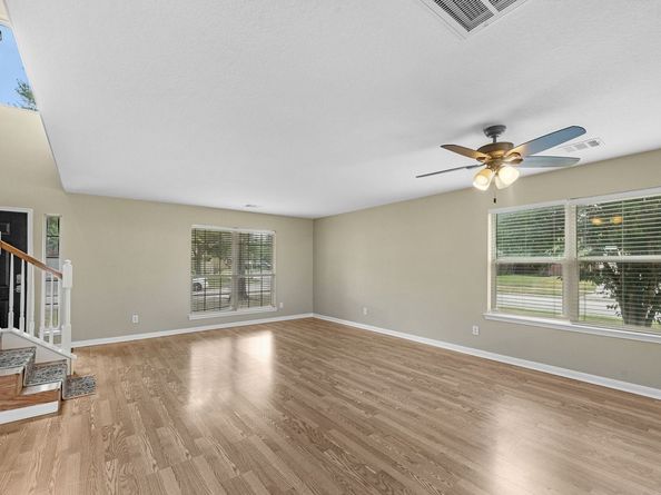 2403 Lancer Park, Conroe TX 77385