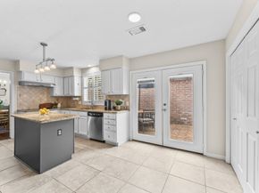 1546 Beaconshire Road, Houston TX 77077