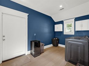 806 English Street, Houston TX 77009