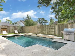 806 English Street, Houston TX 77009