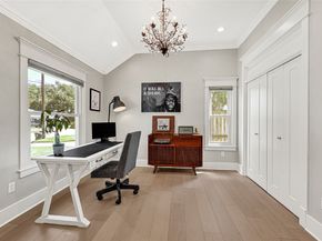 806 English Street, Houston TX 77009