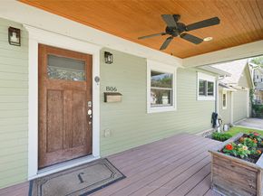 806 English Street, Houston TX 77009
