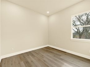 702 Savonna, Houston TX 77076