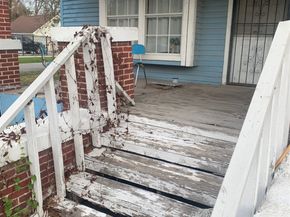 5001 Sherman Street, Houston TX 77011